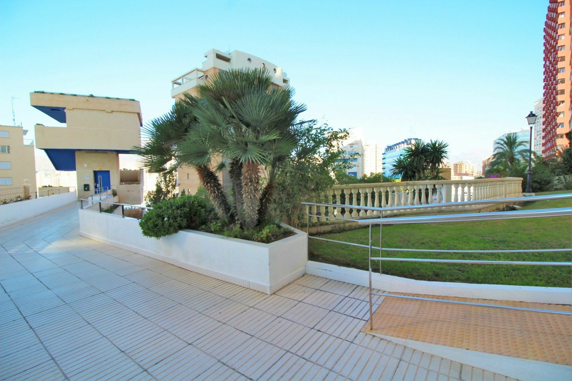 Trinisol II 3-D Apartment Benidorm Exterior photo